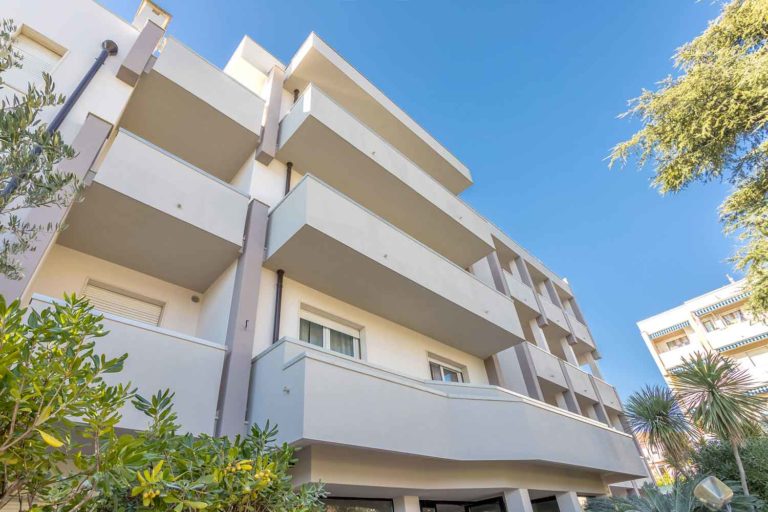Residenza Niro — gli esterni